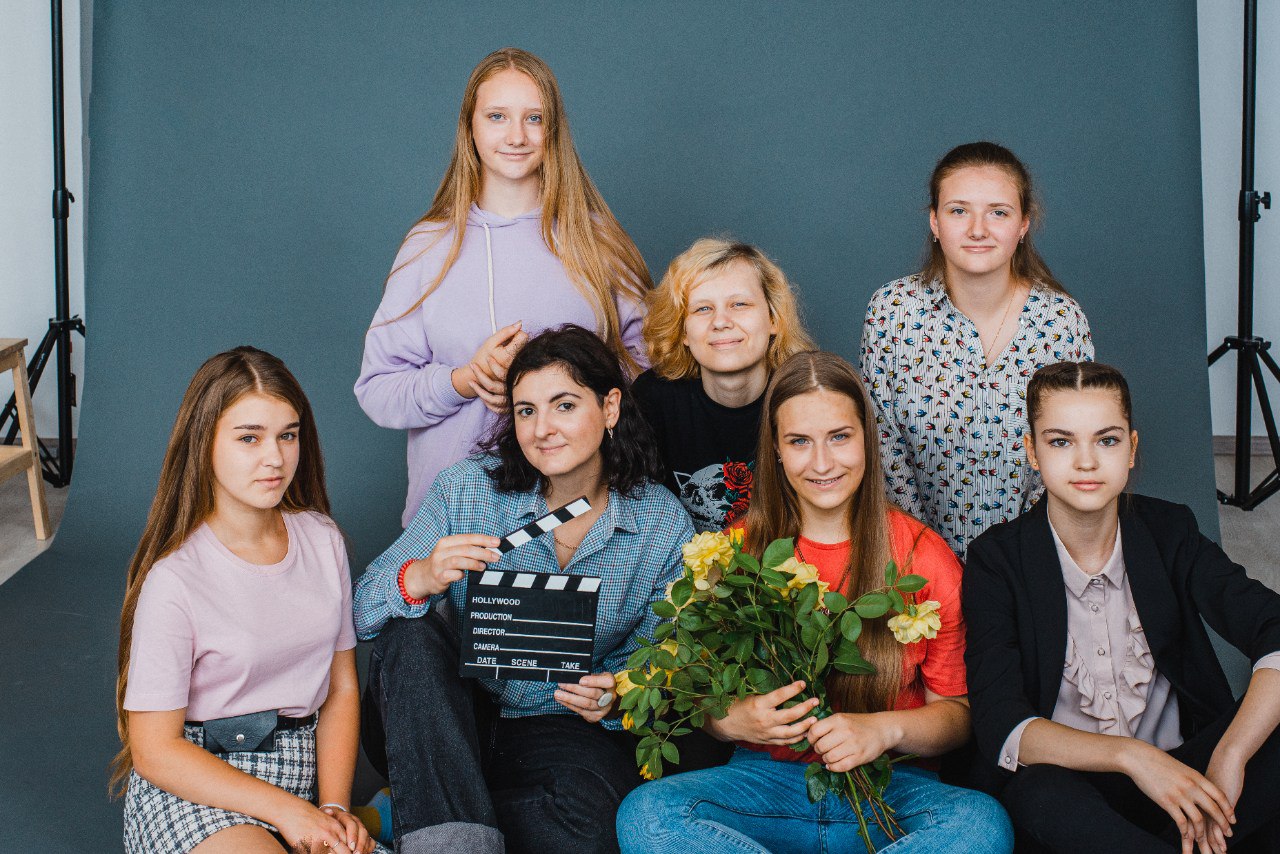 Read more about the article 14 июля стартуют курсы актерского мастерства для детей и подростков