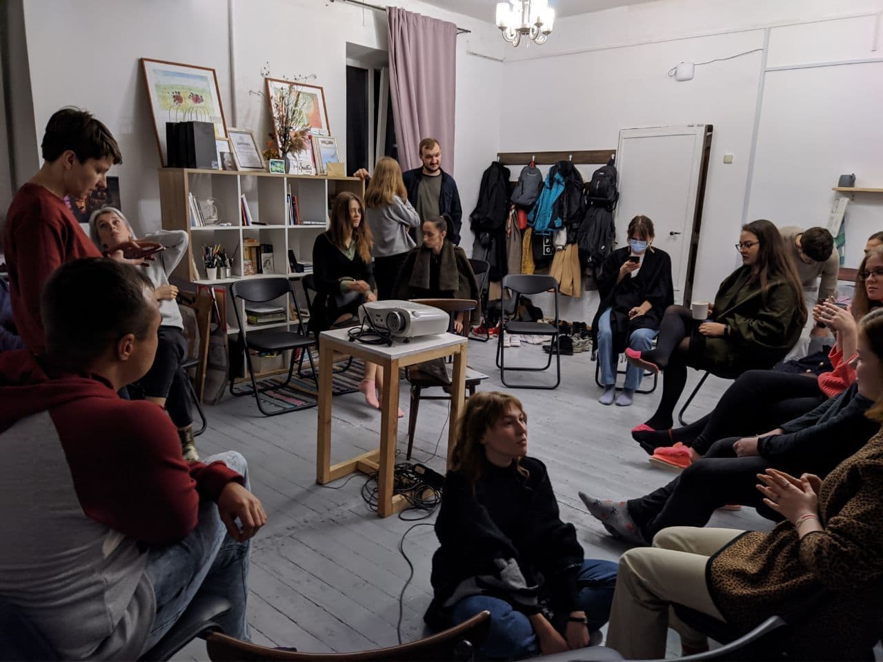 Read more about the article 18 июля смотрим исландский фильм «Вулкан» с Гомельским Киноклубом