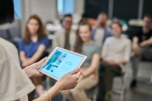 Read more about the article Бясплатны анлайн-курс па распрацоўцы дыджытал-стратэгіі