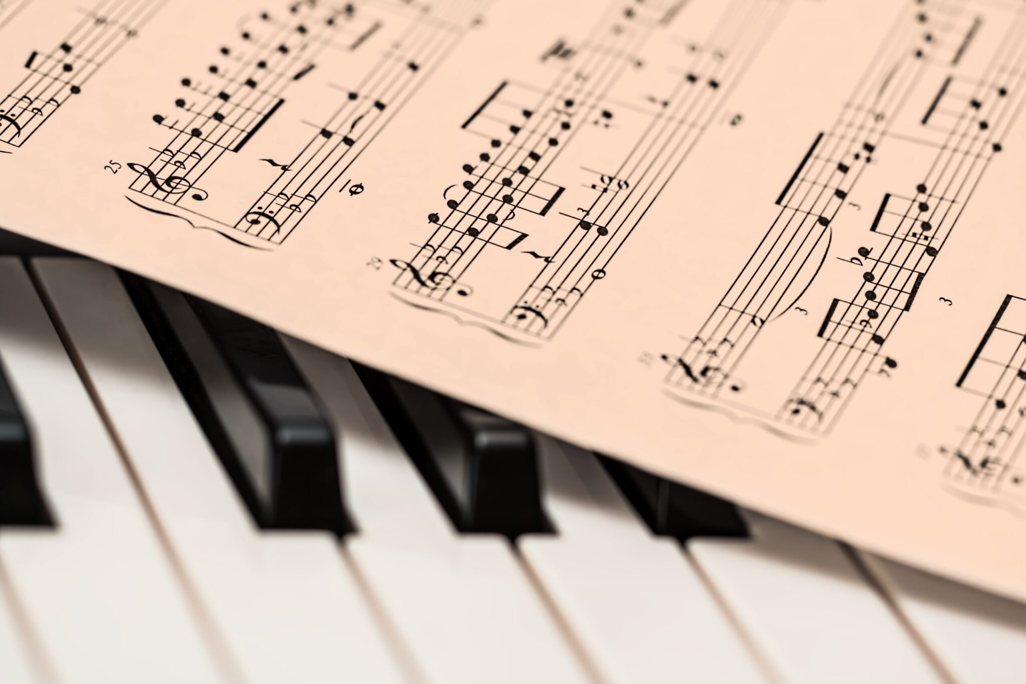 Read more about the article 28 лютага — канцэрт гурта Music Kvatro Plus