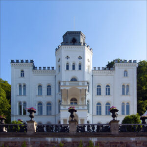 Read more about the article Рэзідэнцыя ад Schloss Balmoral для куратараў у Германіі