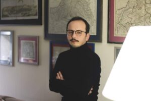 Read more about the article «Пошук старых мапаў – вельмі цікавы працэс!» Тбілісец збірае старыя еўрапейскія мапы, на якіх ёсць і Бабруйск