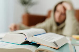 Read more about the article “Любое дзіця – з сям’і эмігрантаў, уцекачоў, без ВНЖ і т.п. – мае права на адукацыю”