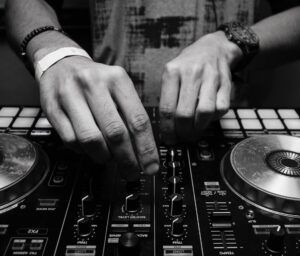 Read more about the article Music Festival Forum Wallis 2024 IX — конкурс музычных прац на фестываль ў Швейцарыі