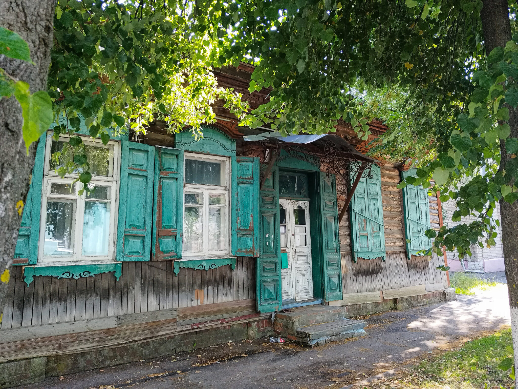 Read more about the article Драўляная забудова Бабруйска: ці трэба яе захоўваць?