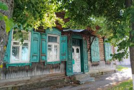 стары драўляны дом з зялёнымі ліштвамі з Бабруйска