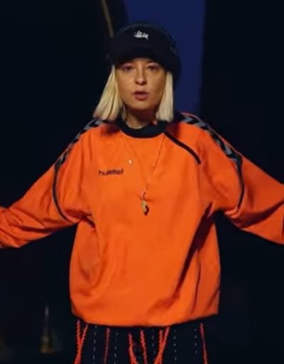 Скрыншот з кліпу песні "Процьма". Крыніца: Youtube